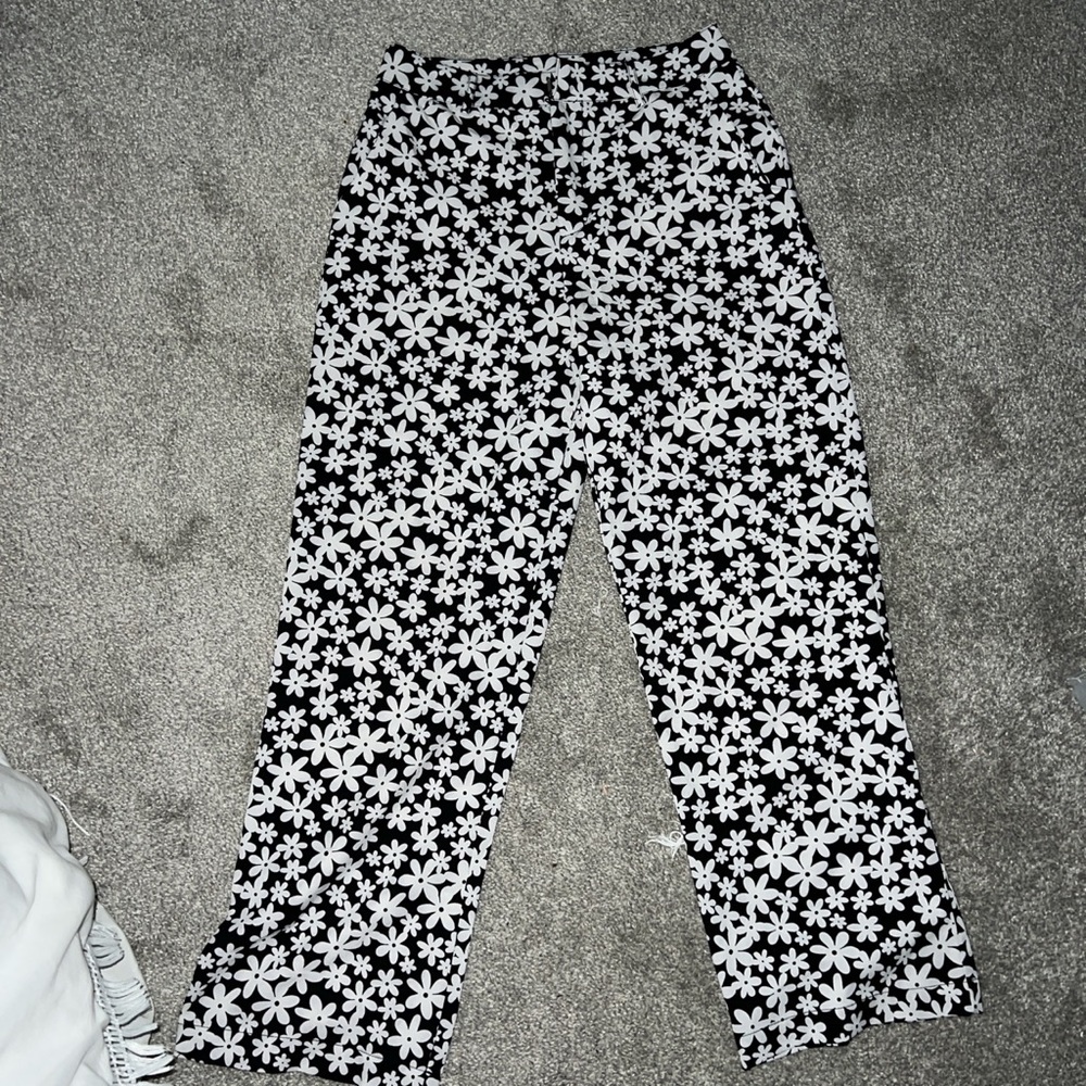 Flowy flower pants